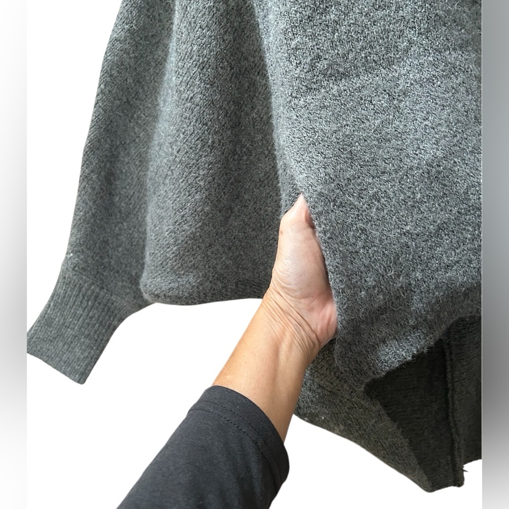 Entro Cowl Neck Oversized Sweater Kangaroo Pocket Batwing Sleeves Size S - Picture 3 of 13